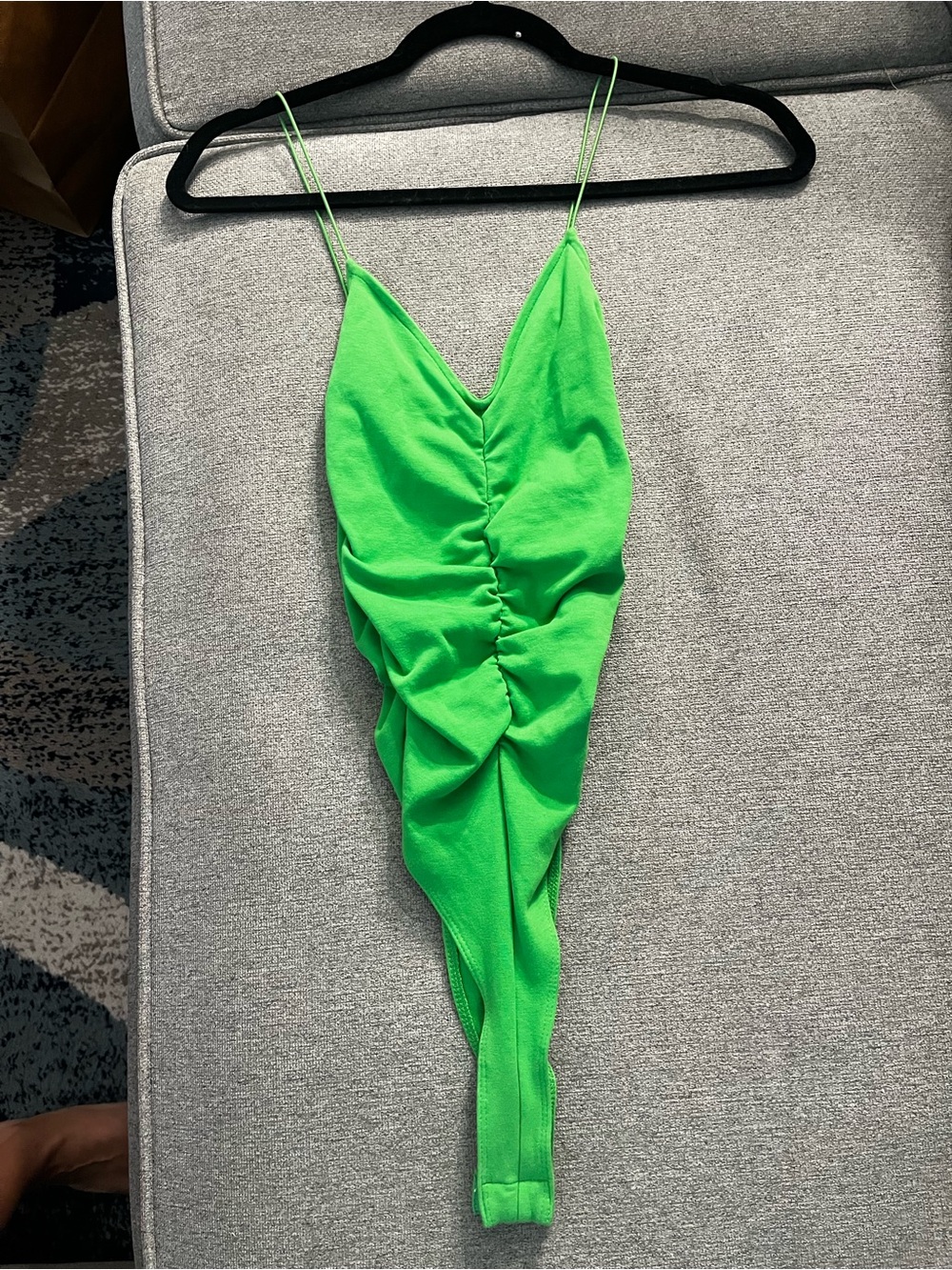 ZARA NWOT BRIGHT Green Ruched V-Neck Bodysuit
